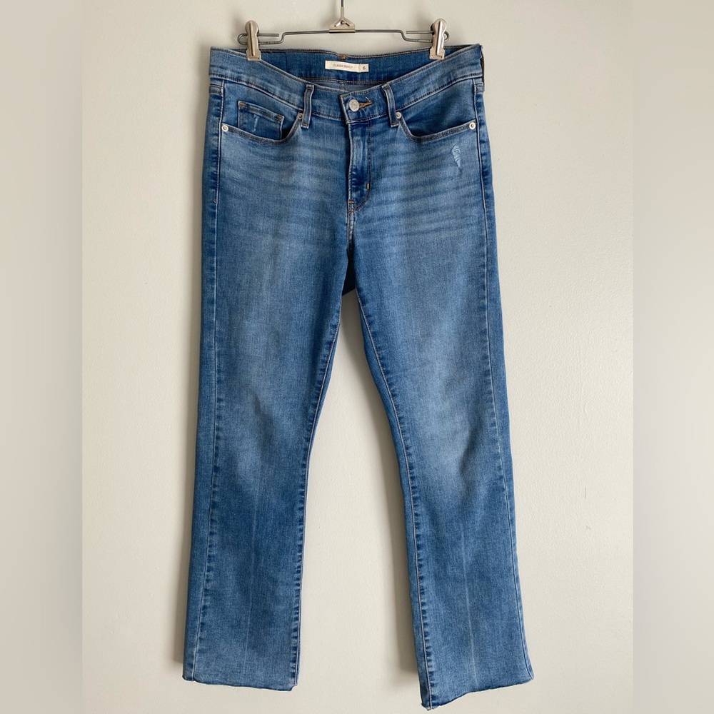 Levi's Classic Bootcut Jeans Rare Form